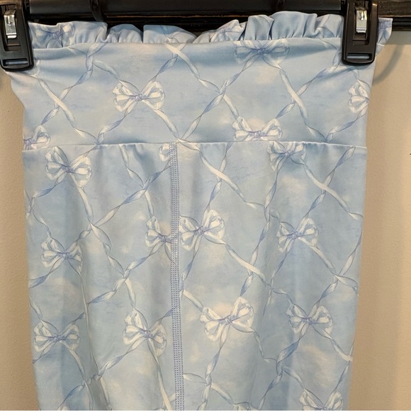 Love Shack Fancy Beach Riot Dana High Rise Blue Bow Leggings Size Medium - Picture 7 of 10